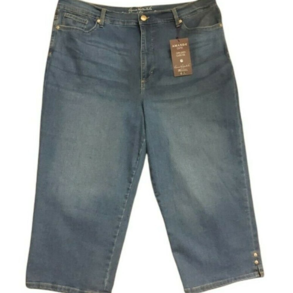 Gloria Vanderbilt Women's Capri Jeans Amanda Color Blue 18 New with Tags